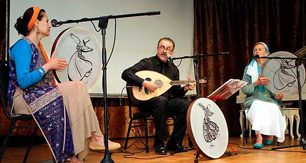 Community comes together to break fast