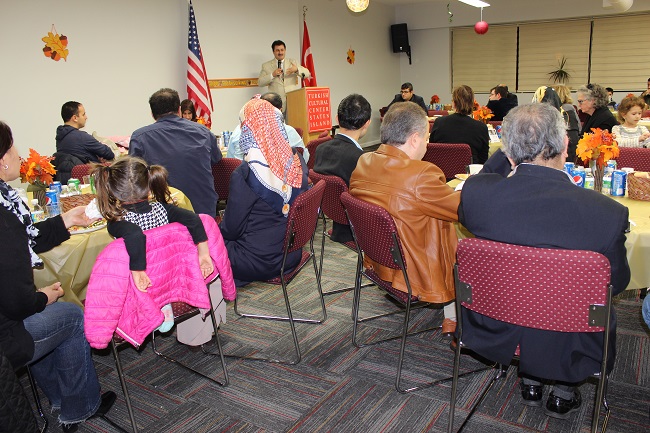 Thanksgiving-Dinner-in-Staten-I (4)