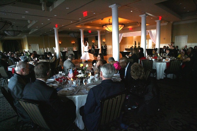 6th-Annual-Friendship-Dinner-at-The-Vanderbilt (6)